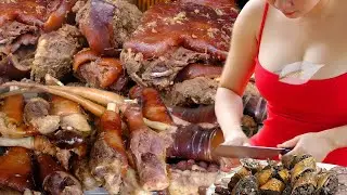 The Only Delicious Dog Meat Stall in the Food Street &ndash; Always Packed with Customers!