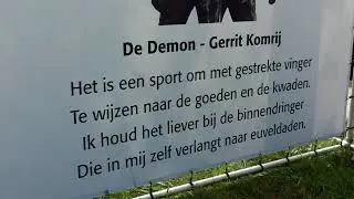 De Demon - Gerrit Komrij | Cellulaire Po&euml;zie