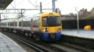 Class 378/0 378015 at Camden Road