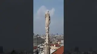 В этот день, 2 года назад. На крыше Миланского собора Дуомо