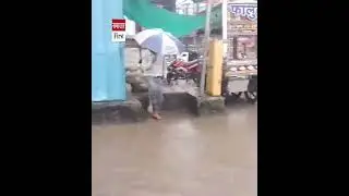 Open pole in the rain! Kangra bus stand filled with water again...