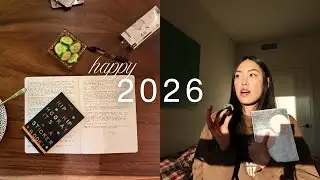 new year new intentions | journal prompts, making a bucket list, reflecting