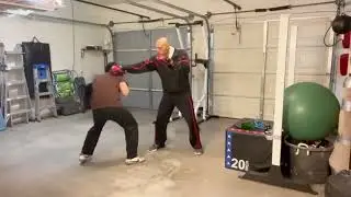 Focus Mitts 3 Combo Moves To Train For Speed, Timing, Hand Eye Coordination