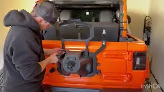 Rough Country brake light replacement Jeep JL. Men ASMR ;)