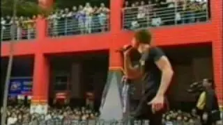 Enrique Iglesias - Rhythm Divine (Live)