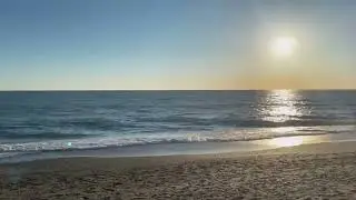 🌅 Indulge in Beachside Bliss: Relaxation with the Serenade of the Ocean Waves 🌊