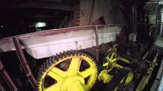 McCormick Double-Deck Bridge on Chicago River  | Gears in action