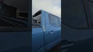 check out this gorgeous blue SR5 Tacoma