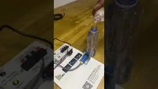 How capacitive proximity sensors are used to detect liquid levels.