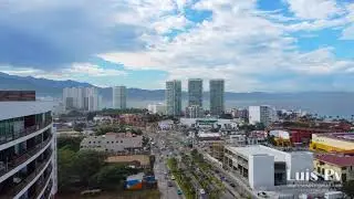Una Fracci&oacute;n de Puerto Vallarta Zona de la Terminal Mar&iacute;tima
