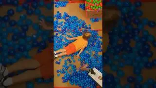 Giant Fort Box Maze Challenge#vladandniki #ytshorts #ytshort #kidsvideo #trending #viral #kidsfun