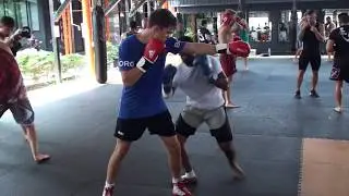 Sam Bastin Teaching A Boxing Evasion Technique