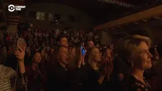 Russian Theater Director Receives Standing Ovation After Release From House Arrest