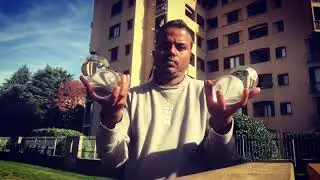 Multiball Contact Juggling