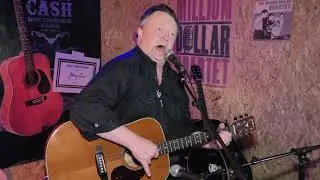 I walk the line - Finbarr 