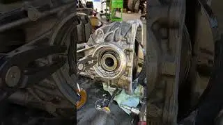 This is what happens when your diff bearing fails. #autorepair#oneeyedgarage#diff#differential#bmw