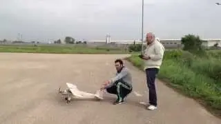 Volo rc Alghero: caduta di un piper cub al decollo