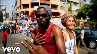 Féfé - Naija ft. Ayo