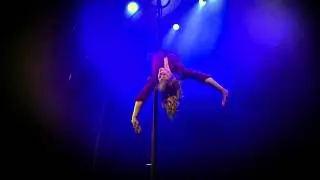 DUO 3FACH • ANTONIA  • POLE ACT
