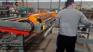 Pneumatic wire mesh welding machine for mixed concrete reinforcing