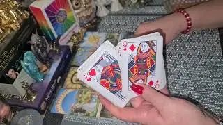 IMPREVIZIBIL 🎉 URMĂTOARELE 72 DE ORE / Etalare tarot  și Carti Normale 