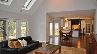 Home for sale - 21 East 8th Street, Hinsdale, IL 60521