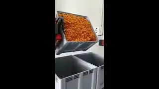 Wagger - Box Rotator / Bin Retainer