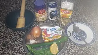 طريقة عمل صينية السردين بالطحينة اللذيذة بخطوات سهلة تابعونا ولا تنسو. اللايك والاشتراك فضلا لي أمر