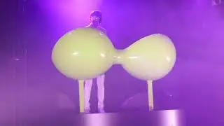 Charli XCX intro by A.G. Cook LIVE HD (2018) Los Angeles El Rey Theatre