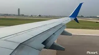United Airlines B737-900ER Takeoff from Chicago O&rsquo;Hare International Airport (ORD)