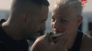 VITTORIA | Il trailer del film | HOT CORN