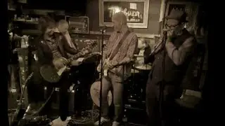 instrumental warm up  at torburg, cologne, 2025