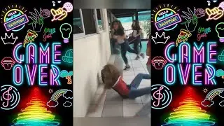 Ca&iacute;das, resbalones y golpes m&aacute;s graciosas de YouTube Auch!!!🥴🥴🥴