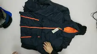 26831 Куртки легкие на молнии Light zipper jacket (extra) 2 пак 40кг 6.9&euro;/кг 99шт
