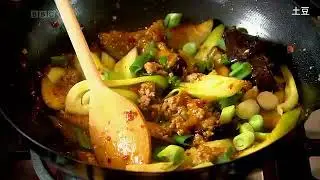CHING HE HUANG 黃瀞億 CHINESE FOOD MADE EASY Fragrant pork and aubergines - The Best Documentary Ever