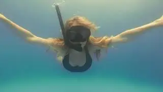 First day snorkeling in a while💙🧜‍♀️🌞🏊‍♀️. #h2opus #photography #underwater #underwaterphotography