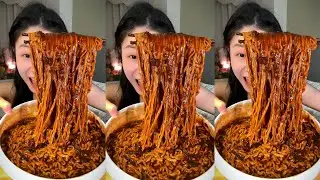 Eat spicy 🔥 🥵 noodles 🍜 with eggs 🤤 🥚 #mukbang #hotpot #yummiestfood