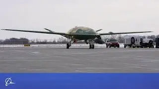 MQ-25A Stingray first taxi test