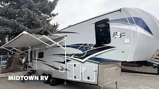 2024 Arctic Fox Grande Ronde 29-5T | Luxury Fifth Wheel Built for Canadian Adventures