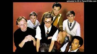Haircut 100 - Favourite Shirts [Boy Meets Girl][HD]
