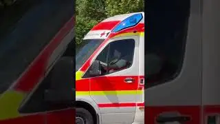 German Ambulance Responding #germany #emergency #ambulance