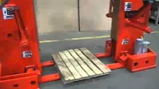 Coil-pallet lifter.wmv