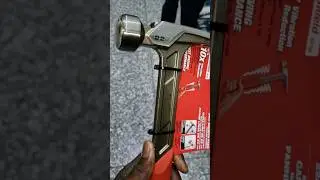 Milwaukee 22oz framing hammer and Dewalt 14oz. which should I get? #homedepot #milwaukeetools