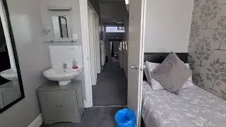 Roslyn Guesthouse Single room-Private Bathroom (Not Ensuite) (Room 4)