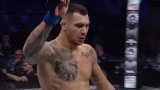 Лучшие финиши ударом с разворота в истории UFC 136