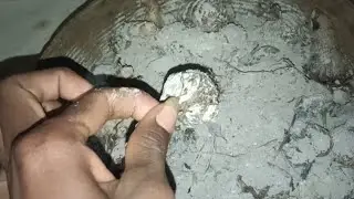 Maa ne kande me rakh kyu dala 🤔
