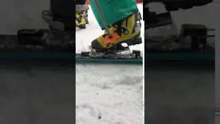 22 Designs OutlawX Telemark Binding  - Quick Look