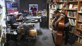 Stevie Richards Trio 2019-06-14 Battery Books (cv)