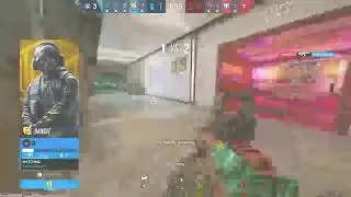 Teaching @OfficialSmokx how to play R6[Rednck]