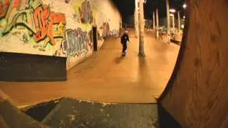 Varial Kickflip Late Flip